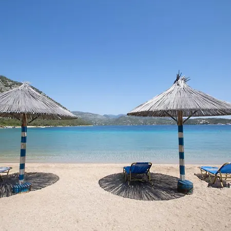 Elena Villa Loutráki