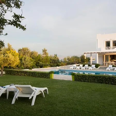 Elena Villa Loutráki